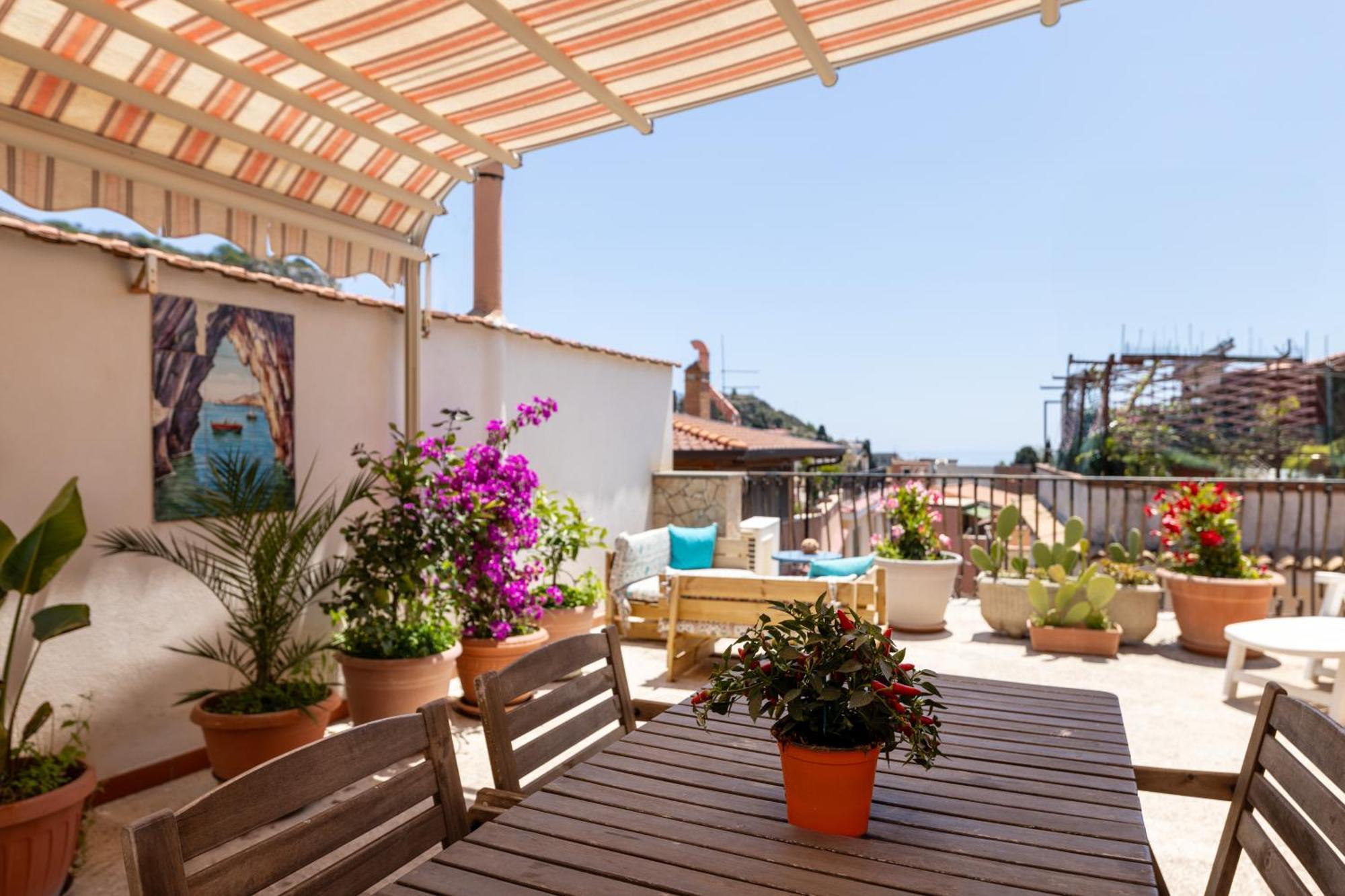 Medusa Exclusive Rooftop Taormina Exterior foto